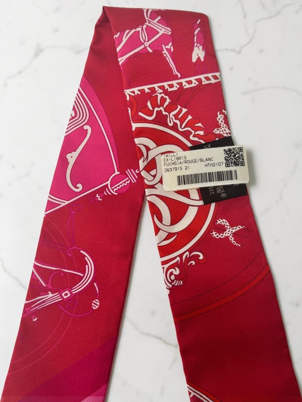 Hermès Ex-Libris Twilly Scarf - Fuchsia/Rouge/Blanc - NEW - Picture 2 of 10